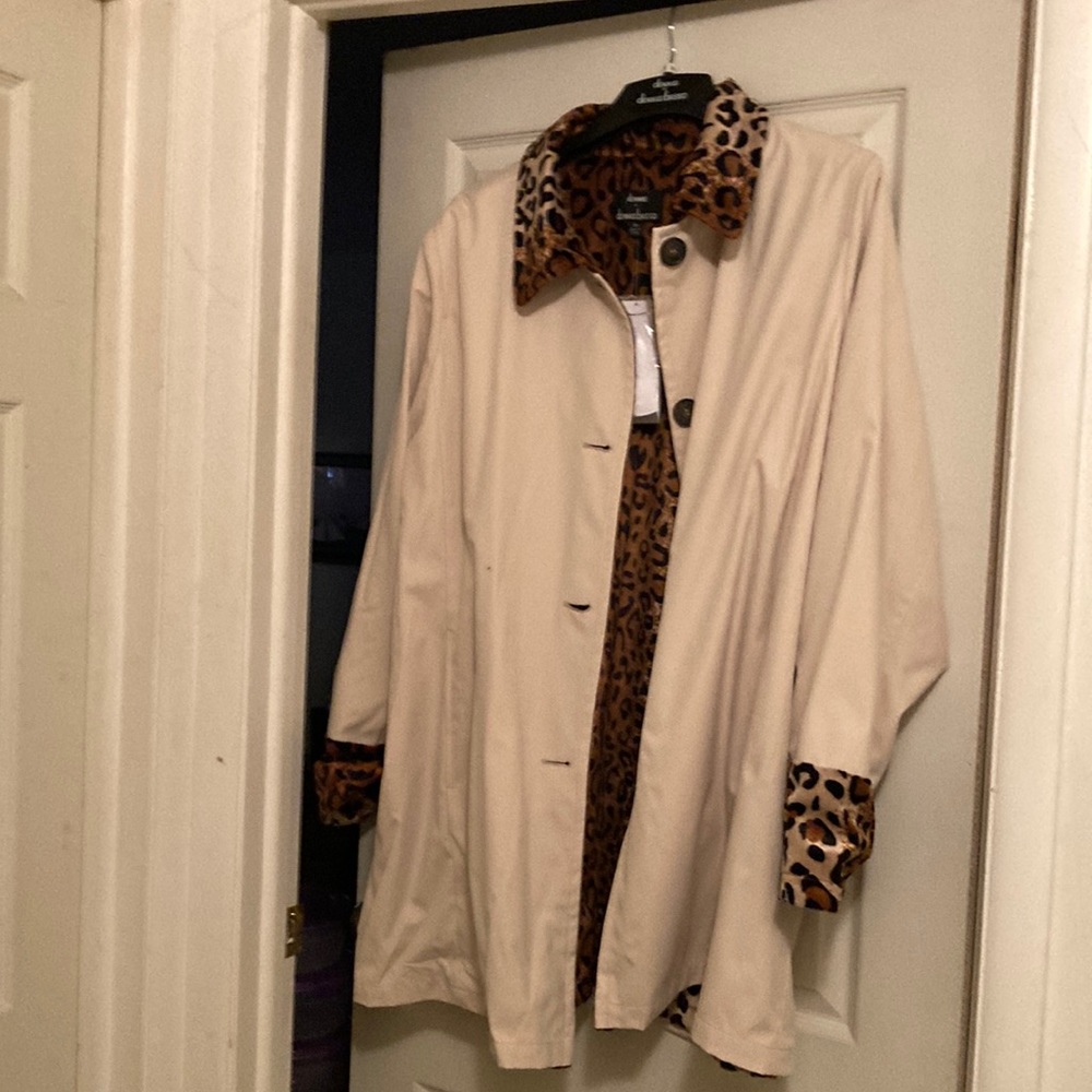 Ladies Reversible rain jacket